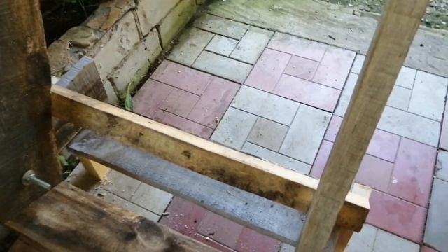 Не Покупай Шезлонг/Сделай Своими Руками из Поддонов(Паллет)/Лежак из Необрезной Доски за 200 р./(0+
