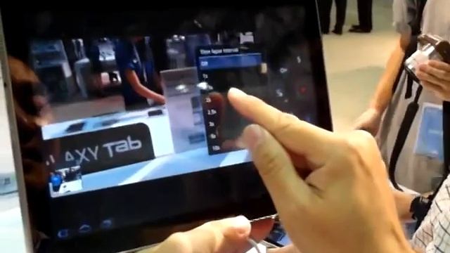 Samsung Galaxy Tab 10.1 - Camera function смотреть онлайн