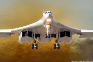 История о том как ТУ-160 на форсаже ушёл от 2 двух американских истребителей F-35