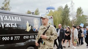 Похорон загиблого Героя Лавріненка Станіслава у с. Грунь 2 жовтня 2023 року