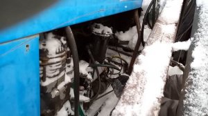 Запуск трактора МТЗ-82 зимой.