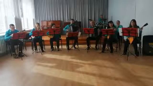 «Народный самодеятельный коллектив» Ансамбль р.н.и. «Сувенир» преподавателей ДМШ г. Искитима.mp4 смотреть онлайн