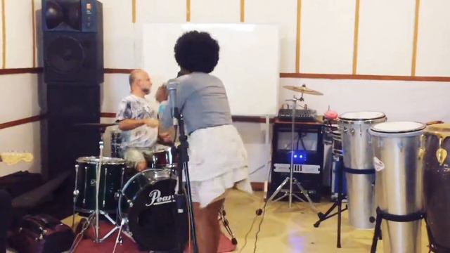 Groove in Bahia :: Ensaio | Quixabeira смотреть онлайн