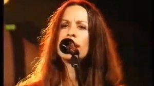 Alanis Morissette - So Unsexy (Live)