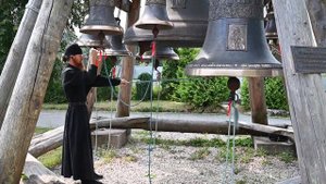Звон в честь Крещения Руси. Святогорский монастырь, Псковская область