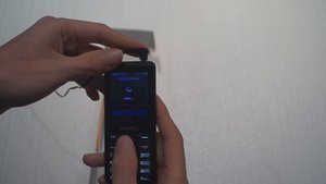 обзор Телефон Philips E169 Вскрываем вместе