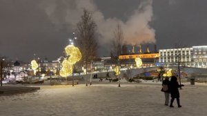 Прогулки по новогодней Москве. Часть 1. Парк Зарядье. [4K 60fps HDR]