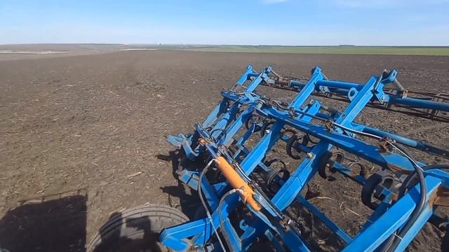 Предпосевная культивация с внесением КАС-32 смотреть онлайн