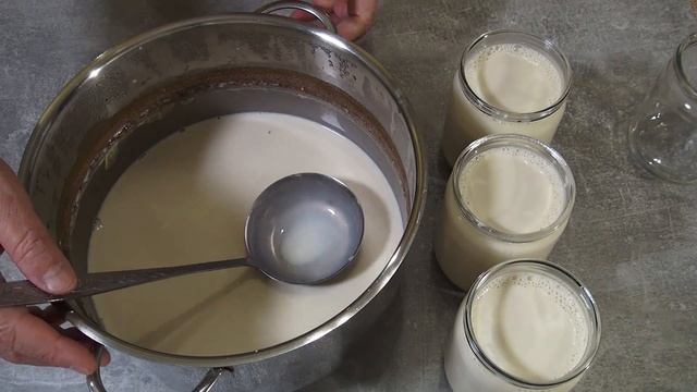 РЯЖЕНКА С ПЕНКОЙ ИЗ МАГАЗИННОГО МОЛОКА ( СУПЕР КОРОЧКА).