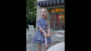 Лиза Галкина танцует вальс.