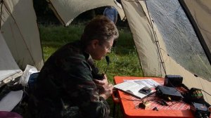 Отряд разведчиков RU-QRP Клуба на реке Угра.