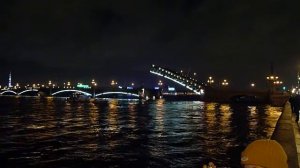 Развод Троицкого моста, Санкт-Петербург