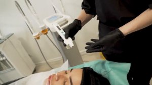 Триполярный RF лифтинг лица и шеи