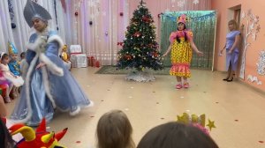 Новогодний утренник во второй младшей группе