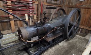 Запуск НЕФТЕПРОМЫСЛОВОГО ДВИГАТЕЛЯ 1920-х