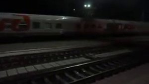 ЭП1М-523 с фирменным поездом №30 Москва-Новороссийск отправляется со станции Ростов Главный
