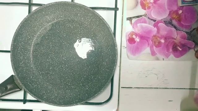 Золотая рыбка в необычной панировке смотреть онлайн