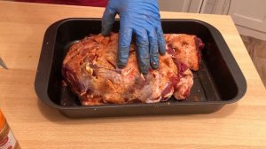 БАРАНЬЯ НОГА В ПИВЕ по рецепту Георгий КАВКАЗ #баранина #нога #впиве #вдуховке