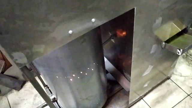 Розжиг печи на отработке смотреть онлайн