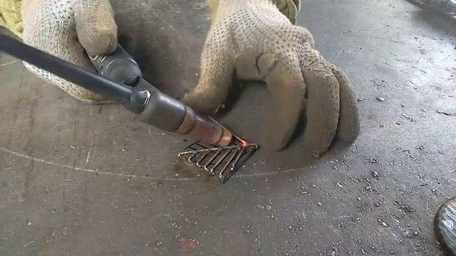 Самодельный штамп для лепестков розы.