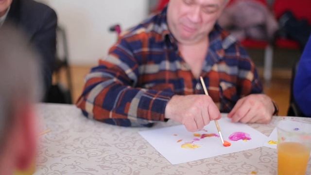 Арт-терапия с пожилыми людьми.