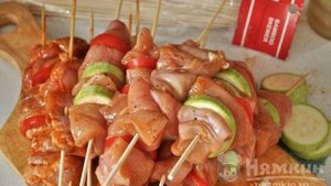 Шашлык из курицы в духовке