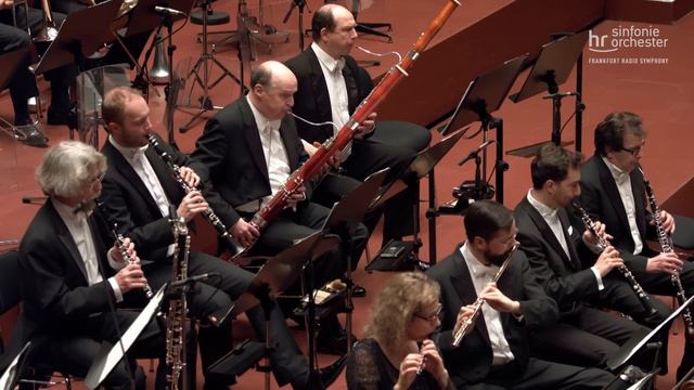 Walton: Bratschenkonzert ∙ hr-Sinfonieorchester ∙ Antoine Tamestit ∙ Manfred Honeck смотреть онлайн