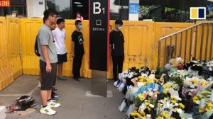 Zhengzhou residents mourn subway flood victims in China’s central Henan province