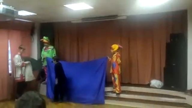 1. Отрывок из спектакля "Сказка о попе и о работнике его Балде" (2016-17 г.) смотреть онлайн