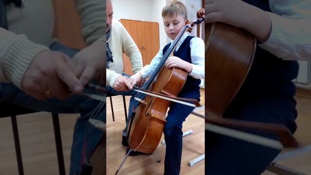 Уроки виолончели