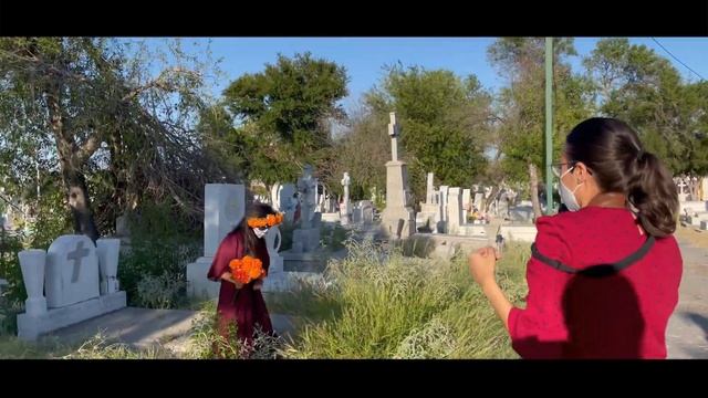 Catrinas en Film (Lubitel 166 & Nikon n80) смотреть онлайн