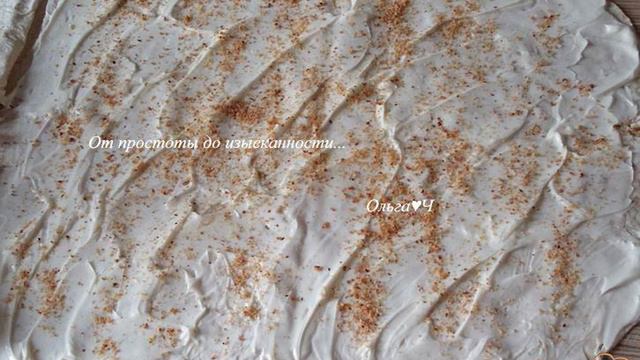 Рулет из лаваша с творожным сыром, бананом и миндалем