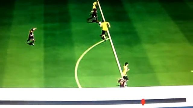 Error arbitral - FIFA 14 - DEMO