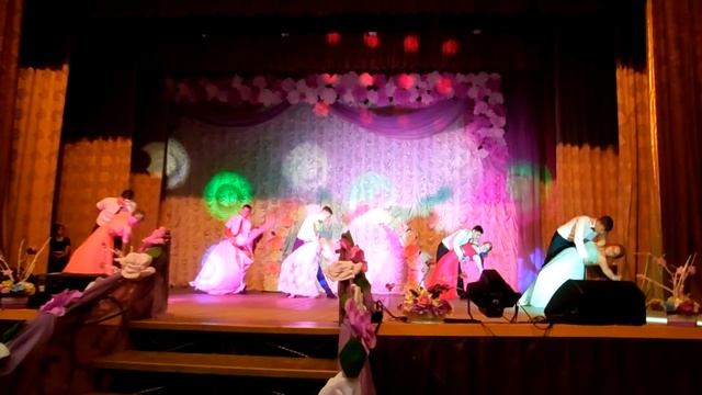 Самый яркий и необычный выпускной танго-вальс 2016."! Хореограф Ботова Татьяна Александровна! смотреть онлайн