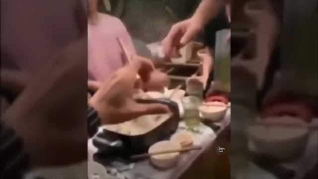 Когда хочешь сделать сердце руками смотреть онлайн