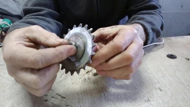 Как закрепить звезду на двигатель эл. велосипеда из шуруповерта смотреть онлайн