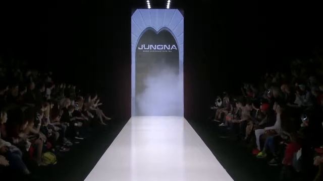 MERSEDES BENZ FASHION WEEK  RUSSIA  SS 2016 UNONA FASHION HOUSE