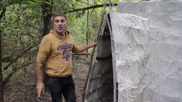 ДОМ ИЗ ГИПСА - 24 ЧАСА В ЛЕСУ смотреть онлайн