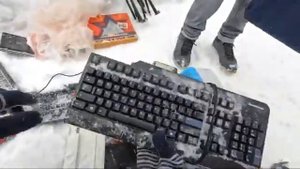 ПРОДАЮ МУСОР НА БАРАХОЛКЕ ● И СКОЛЬКО ЗАРАБОТАЛ?!