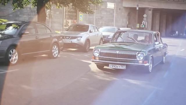 Лоурайдер Газ 24 "juiced". Гидравлика на волге. смотреть онлайн