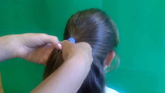 ПРИЧЕСКИ НА 1 СЕНТЯБРЯ. Топ 3 красивых и быстрых прически в школу))) смотреть онлайн