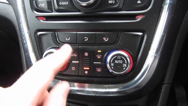 2014 Vauxhall Mokka 1.7 CDTI Exclusiv - Start up and in-depth tour смотреть онлайн