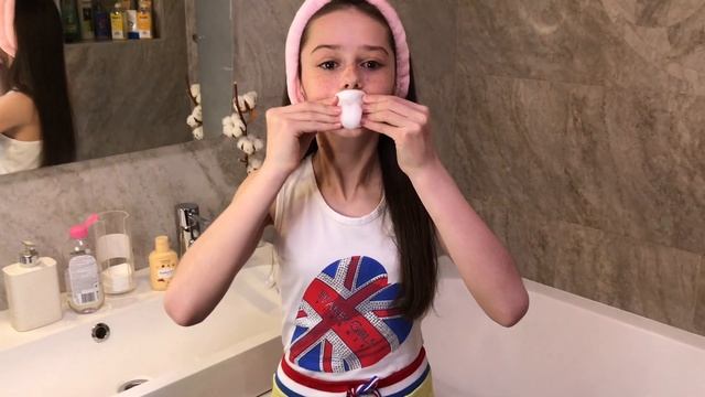 ПОЧЕМУ НЕОБХОДИМО СМЫВАТЬ МИЦЕЛЛЯРНУЮ ВОДУ? ДОМАШНИЙ ЭКСПЕРИМЕНТ