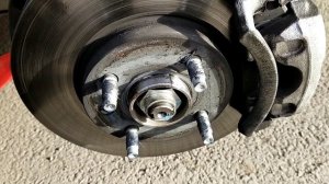 Шевроле Кобальт. переобул колеса.