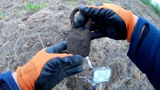 Приключения камрадов. НАКАРКАЛ.Еле выбрались с поля.  Коп с MINELAB X-TERRA 705 .