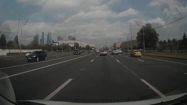 Kutuzovsky Prospekt. The Arc de Triomphe. Moscow. Кутузовский проспект. Триумфальная арка. смотреть онлайн