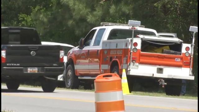 Neighbors react to plane crash in Mount Pleasant смотреть онлайн