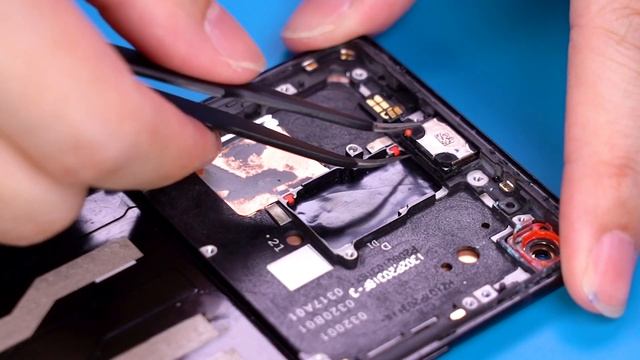 OnePlus 8 Teardown