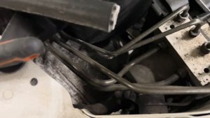 НЕ горит ресничка/ ходовой огонь BMW E60 дорестайлинг / Диагностика и Ремонт реснички