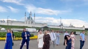 Выпускной 2023г. Сюрприз детям от родителей. Казань, гимназия 33 11"Т". Повторили вальс и флешмоб